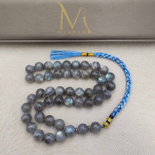 مسباح من حجر الطاووس (لابرادوريت)